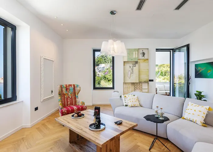 B With Old Town & Sea View Lejlighed *