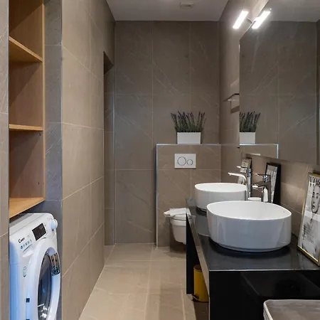 B With Old Town & Sea View Apartman Dubrovnik