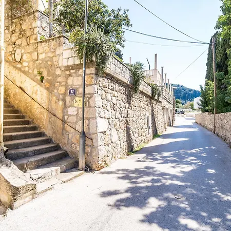 Apartamento B With Old Town & Sea View