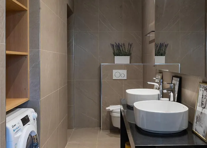 B With Old Town & Sea View Daire Dubrovnik