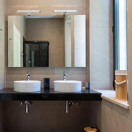 B With Old Town & Sea View Appartement *